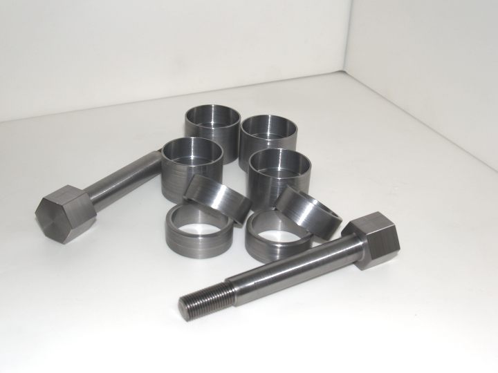 File:885c9997 camber bearing-sleves pin.jpg