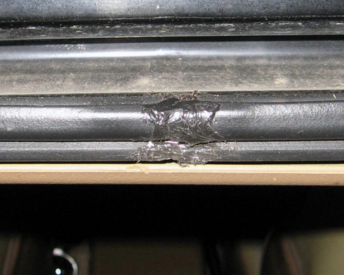 Window weld sealant on hatch seal